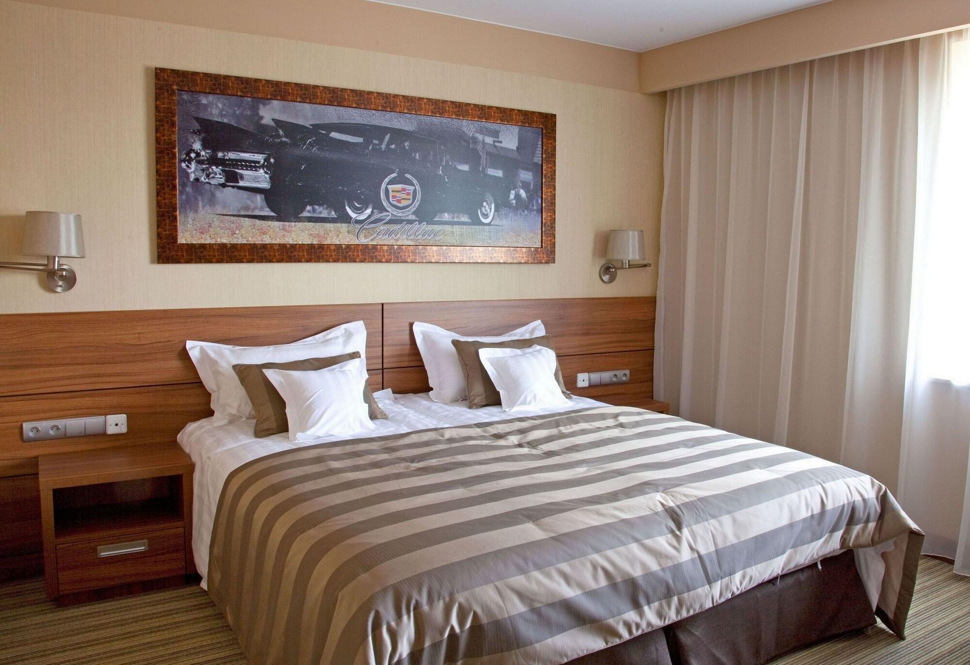 Haston Hotel
