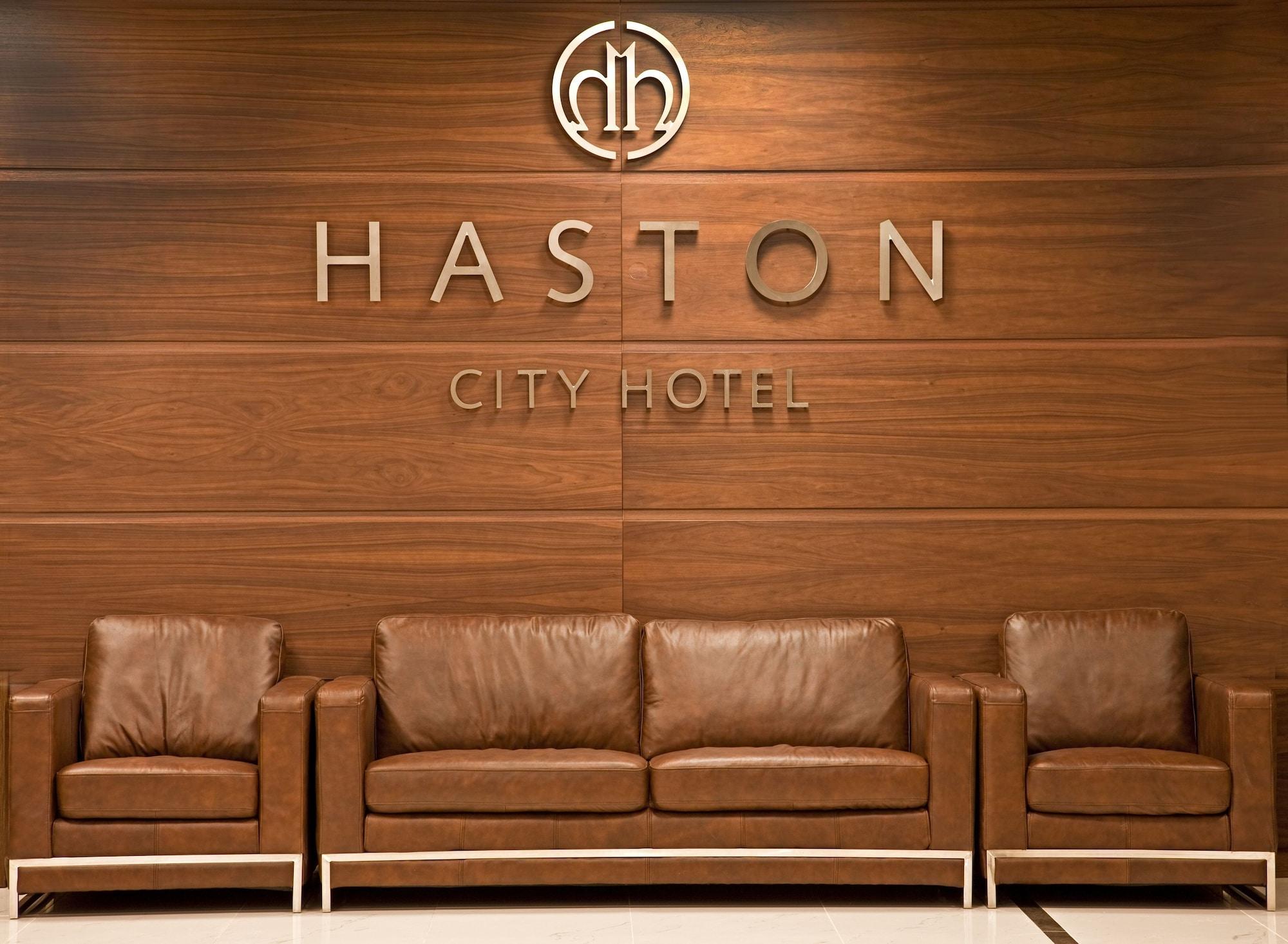 Haston 4*