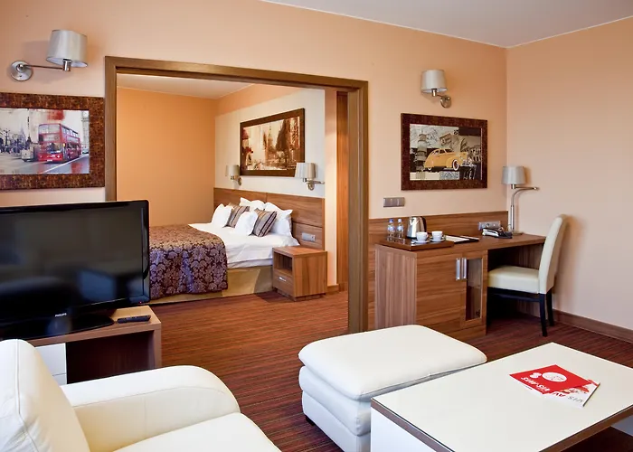 Haston City Hotel